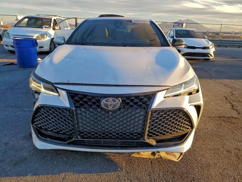 2019 Toyota Avalon xle
