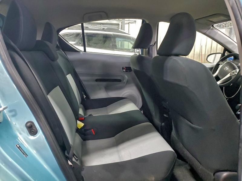 2013 Toyota Prius c