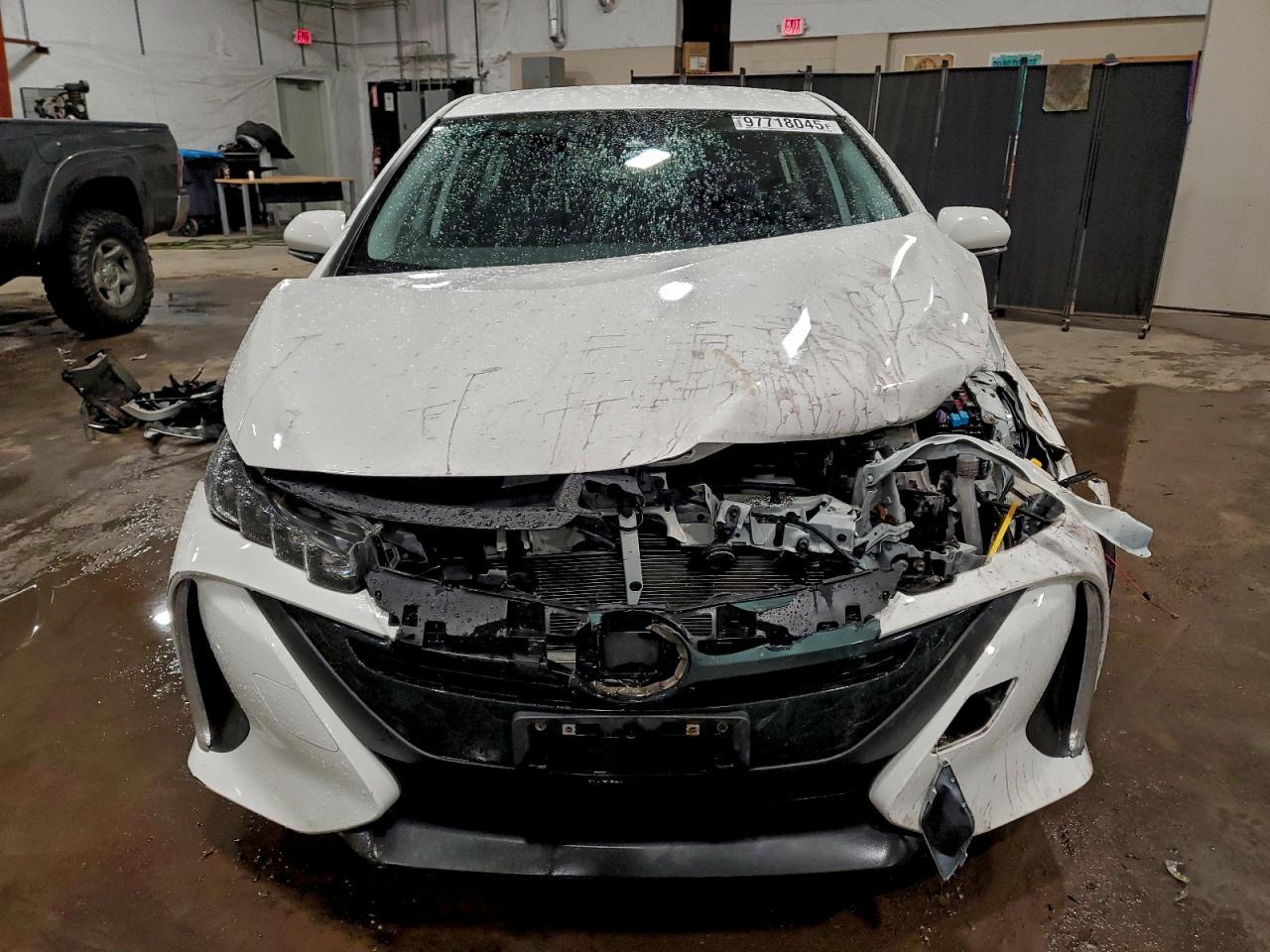 2021 Toyota Prius Prime le