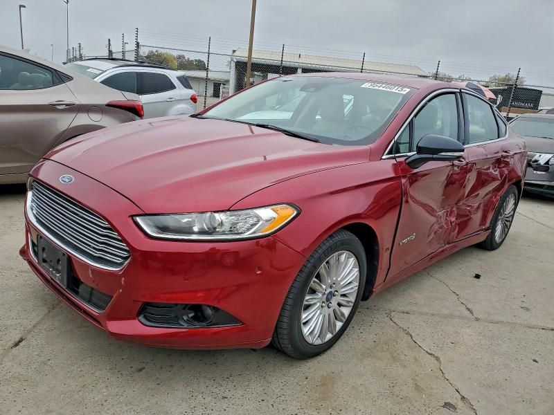 2014 Ford Fusion se Hybrid