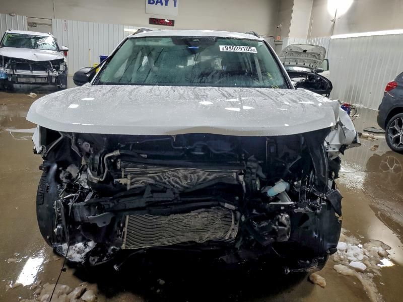 2024 Volkswagen Taos s