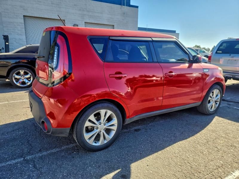 2015 KIA Soul +
