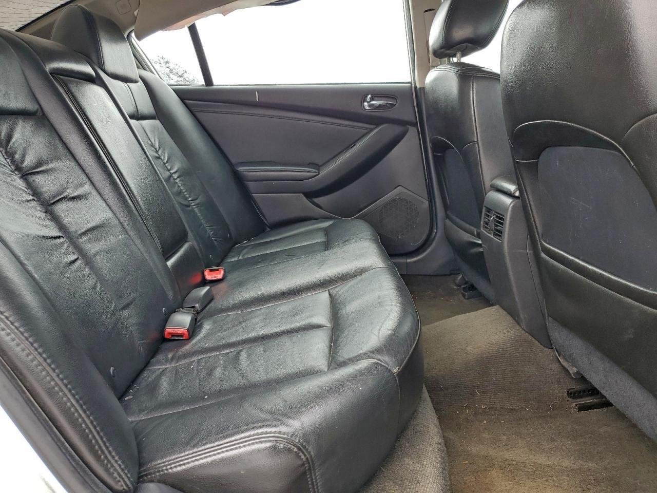 2012 Niss Altima 2.5