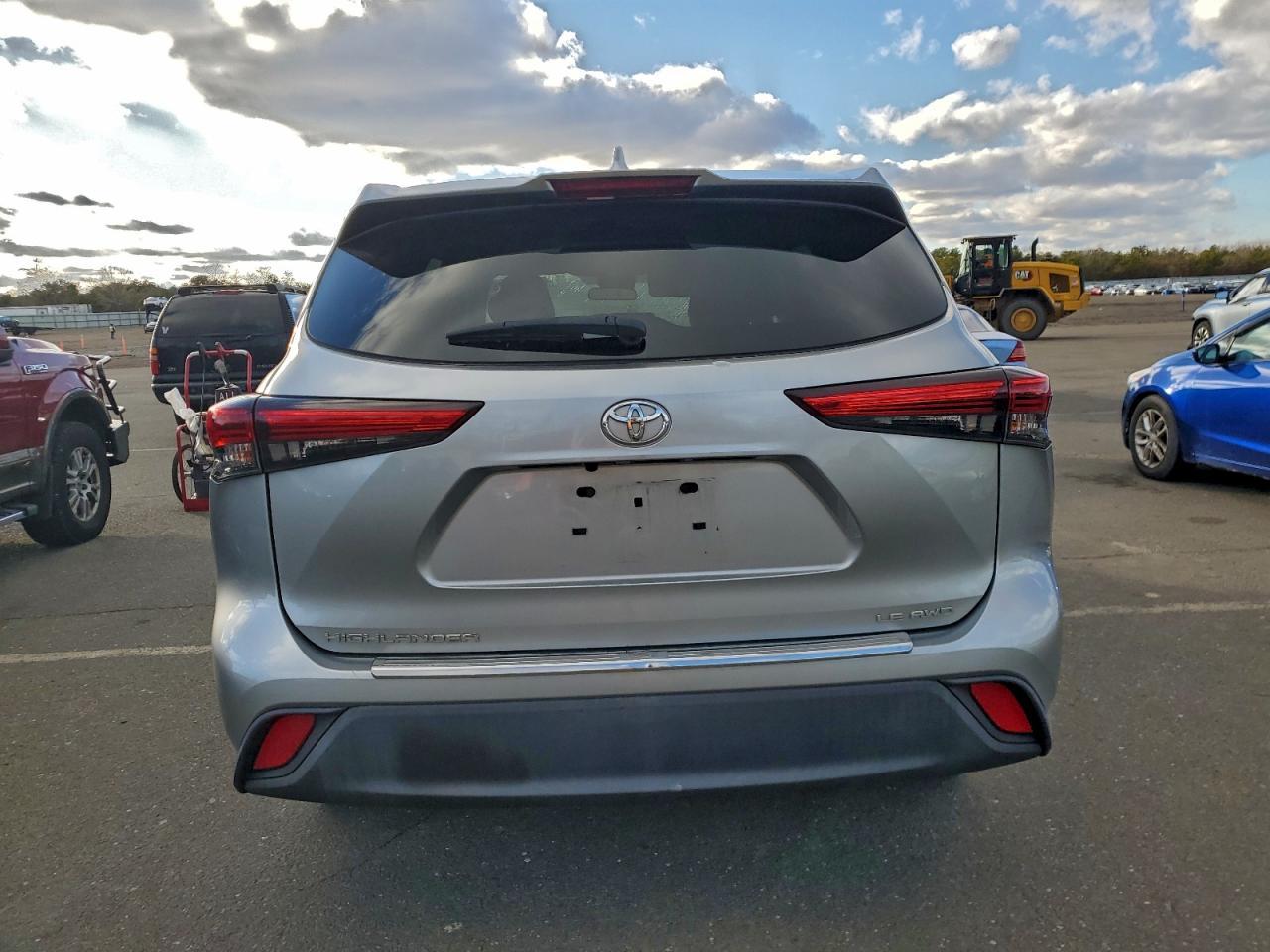 2020 Toyota Highlander l