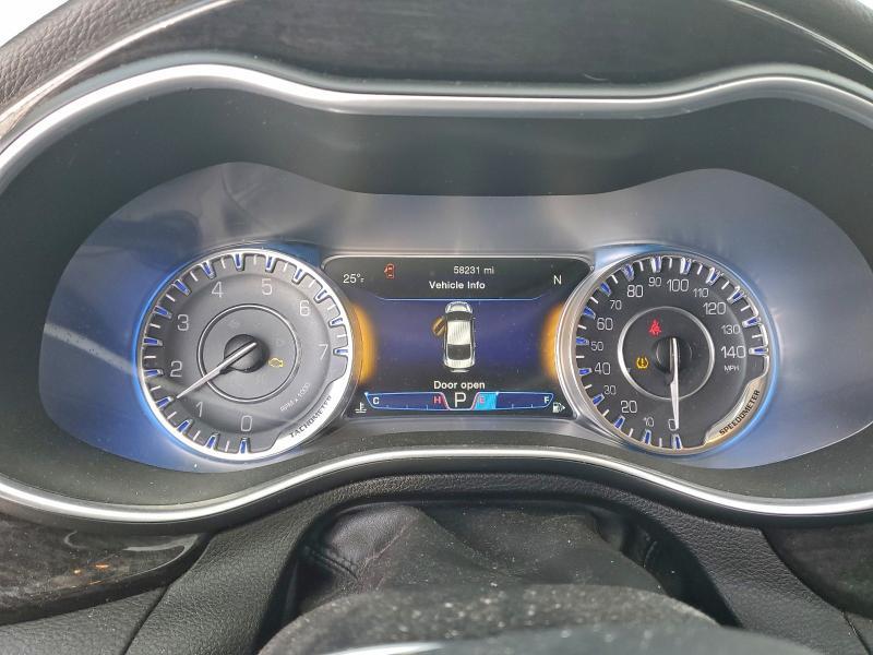 2016 Chrysler 200 c