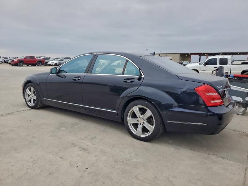 2010 Mercedes-Benz S 550