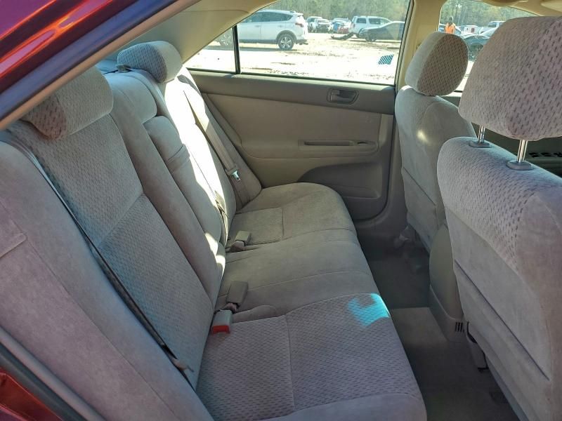 2003 Toyota Camry le