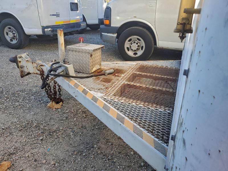 1998 B&W Custom bv 19 Fiber Optic Splcling Trailer