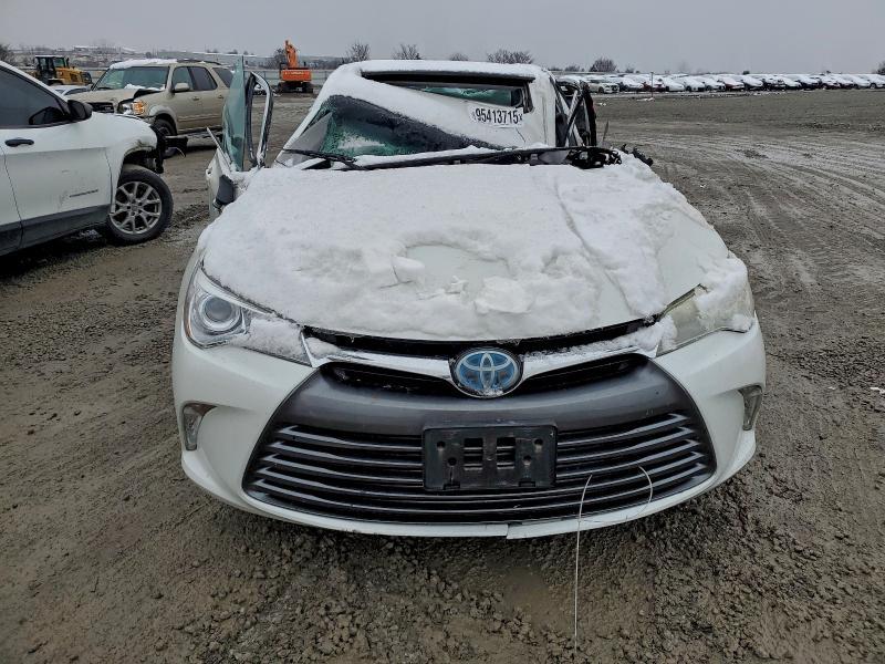 2015 Toyota Camry Hybrid