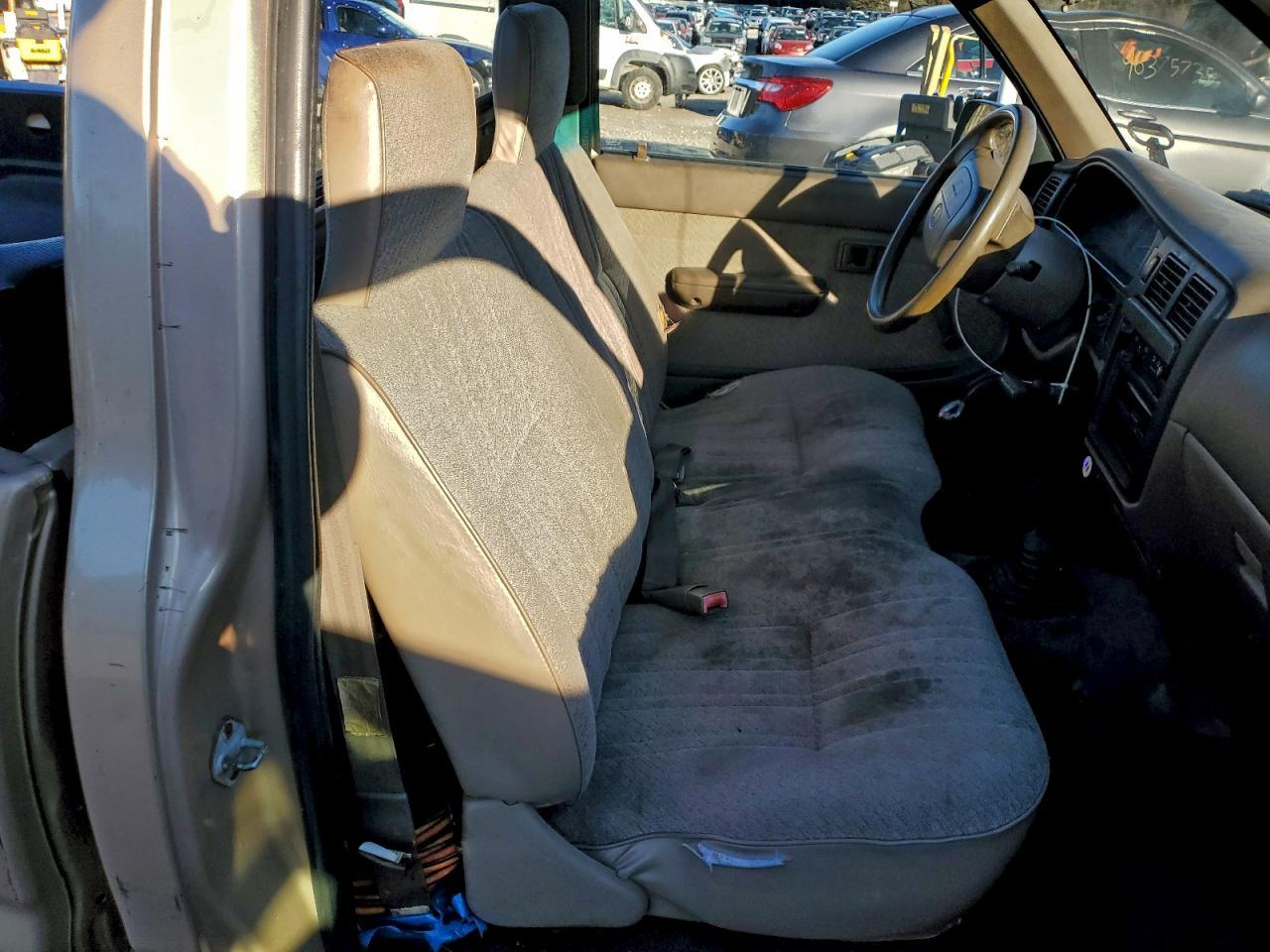 1996 Toyota Tacoma Base