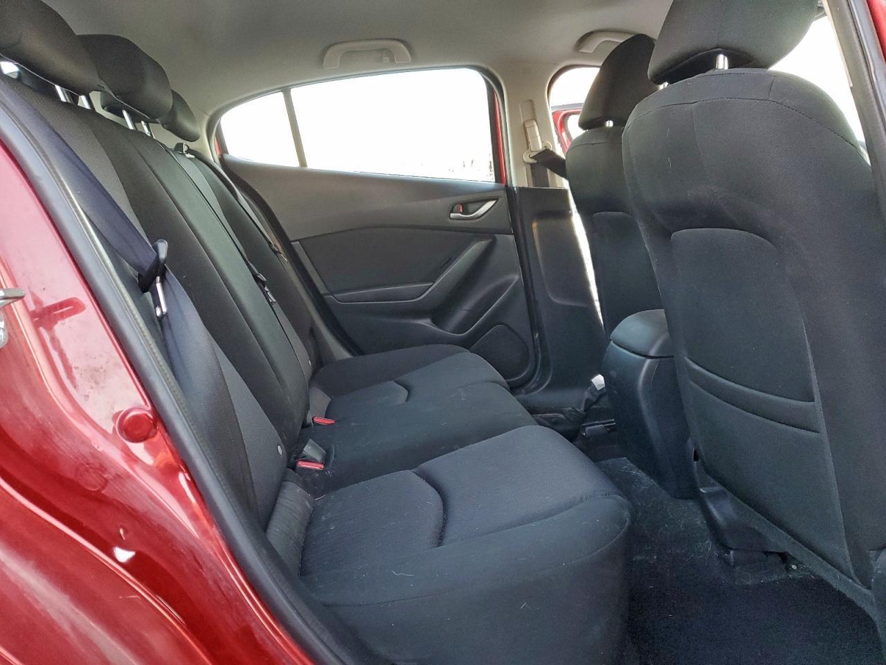 2015 Mazda 3 Sport