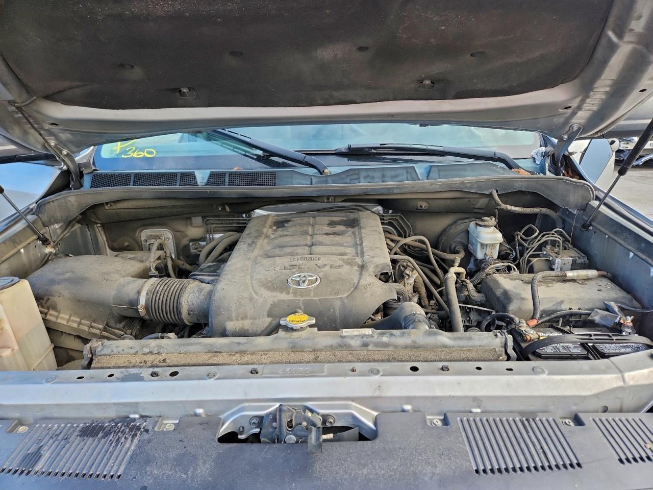 2015 Toyota Tundra SR5