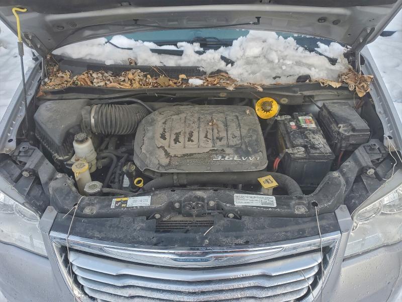 2015 Chrysler Town & Country Touring