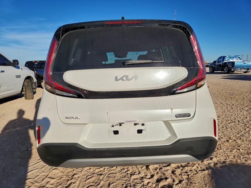 2024 KIA Soul s