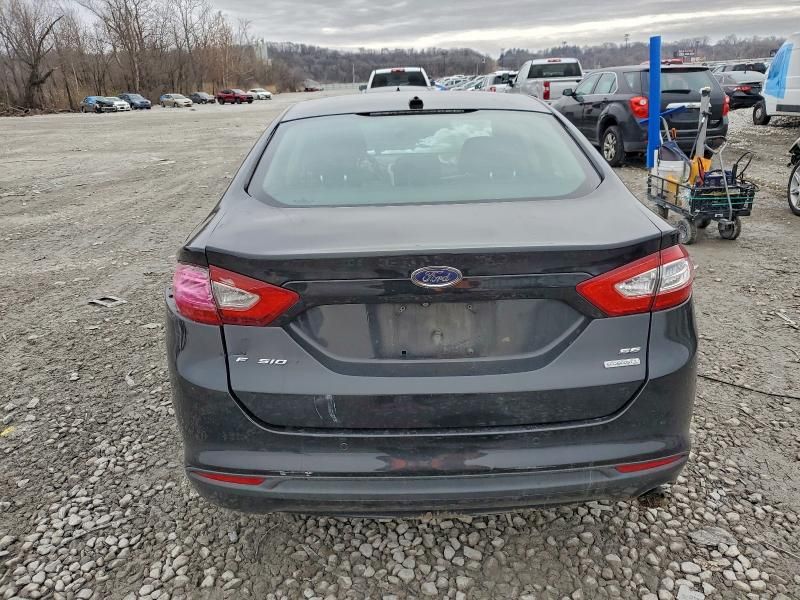2013 Ford Fusion se