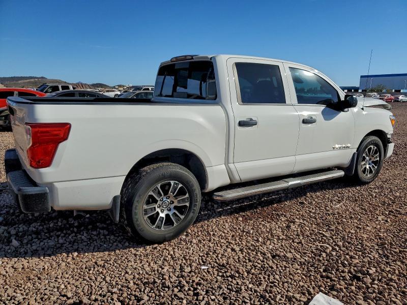 2021 Nissan Titan s