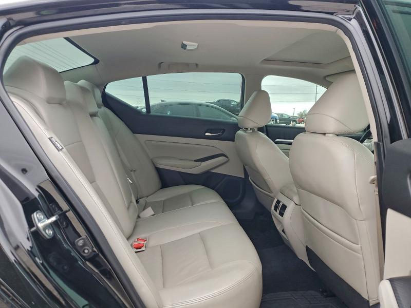 2019 Nissan Altima sl