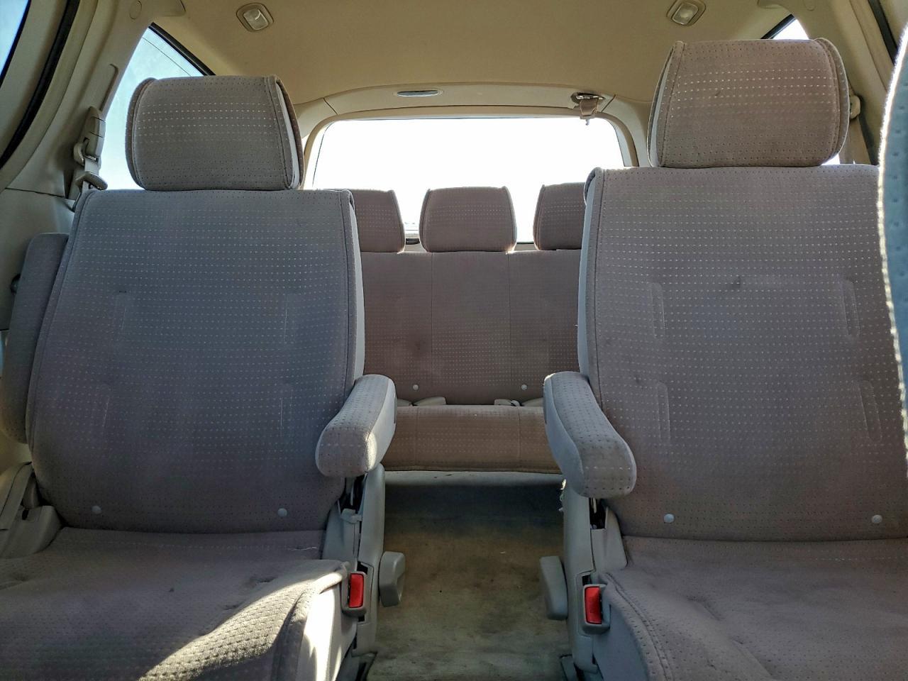 2005 Nissan Quest s