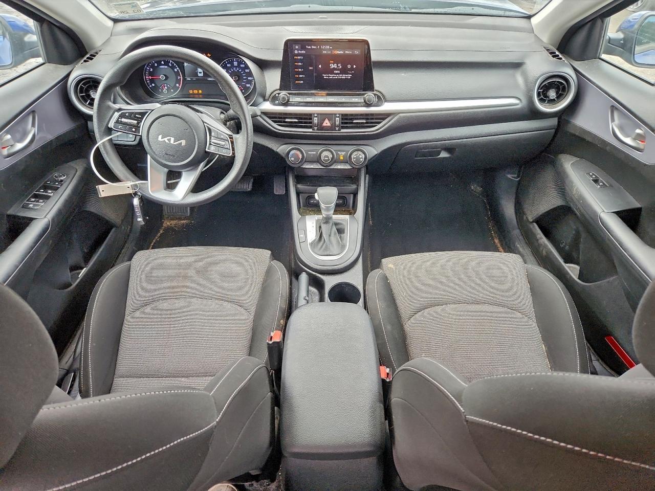 2022 KIA Forte fe
