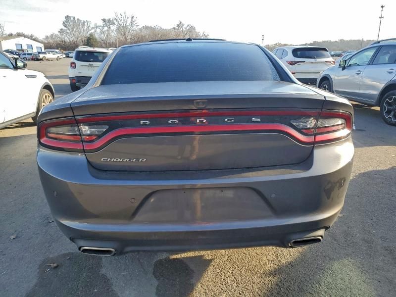 2020 Dodge Charger sxt