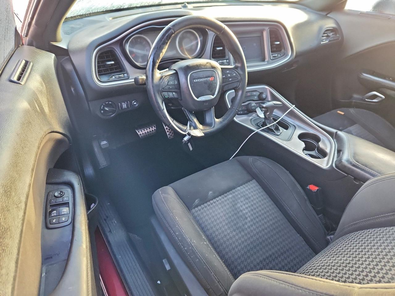 2019 Dodge Challenger sxt