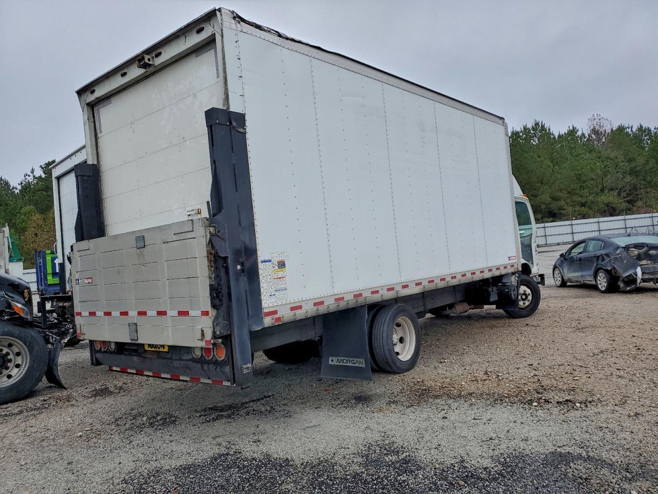 2018 Isuzu Npr hd box Truck
