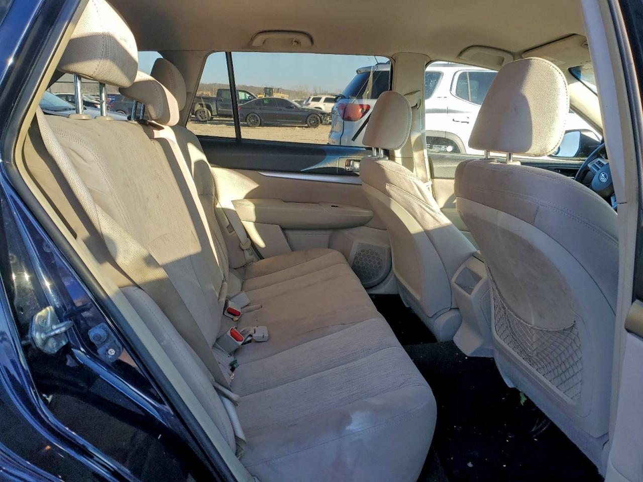 2014 Subaru Outback 2.5i Premium