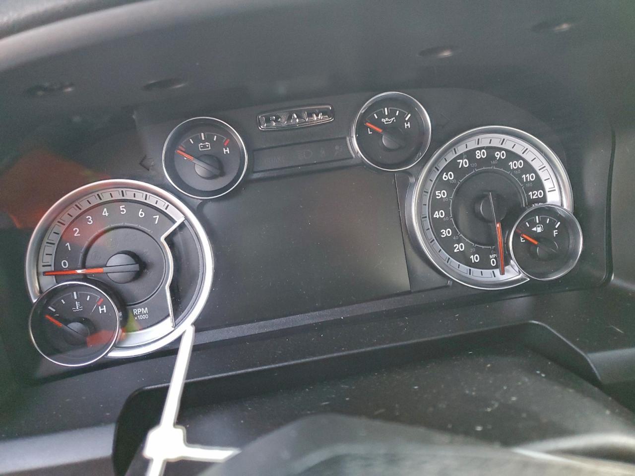 2022 Dodge Ram 1500 Classic slt