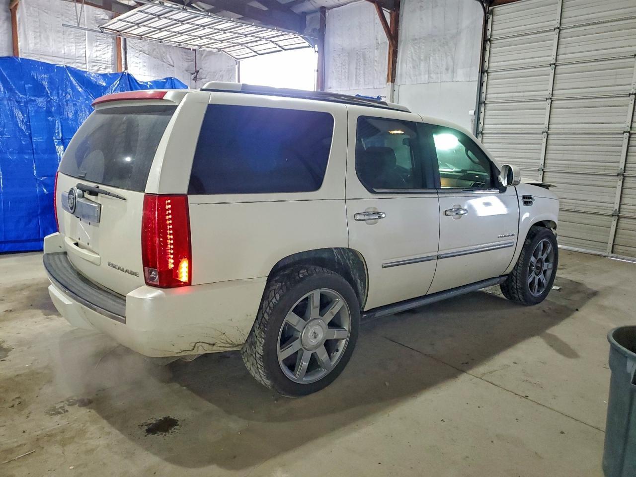 2010 Cadillac Escalade Premium