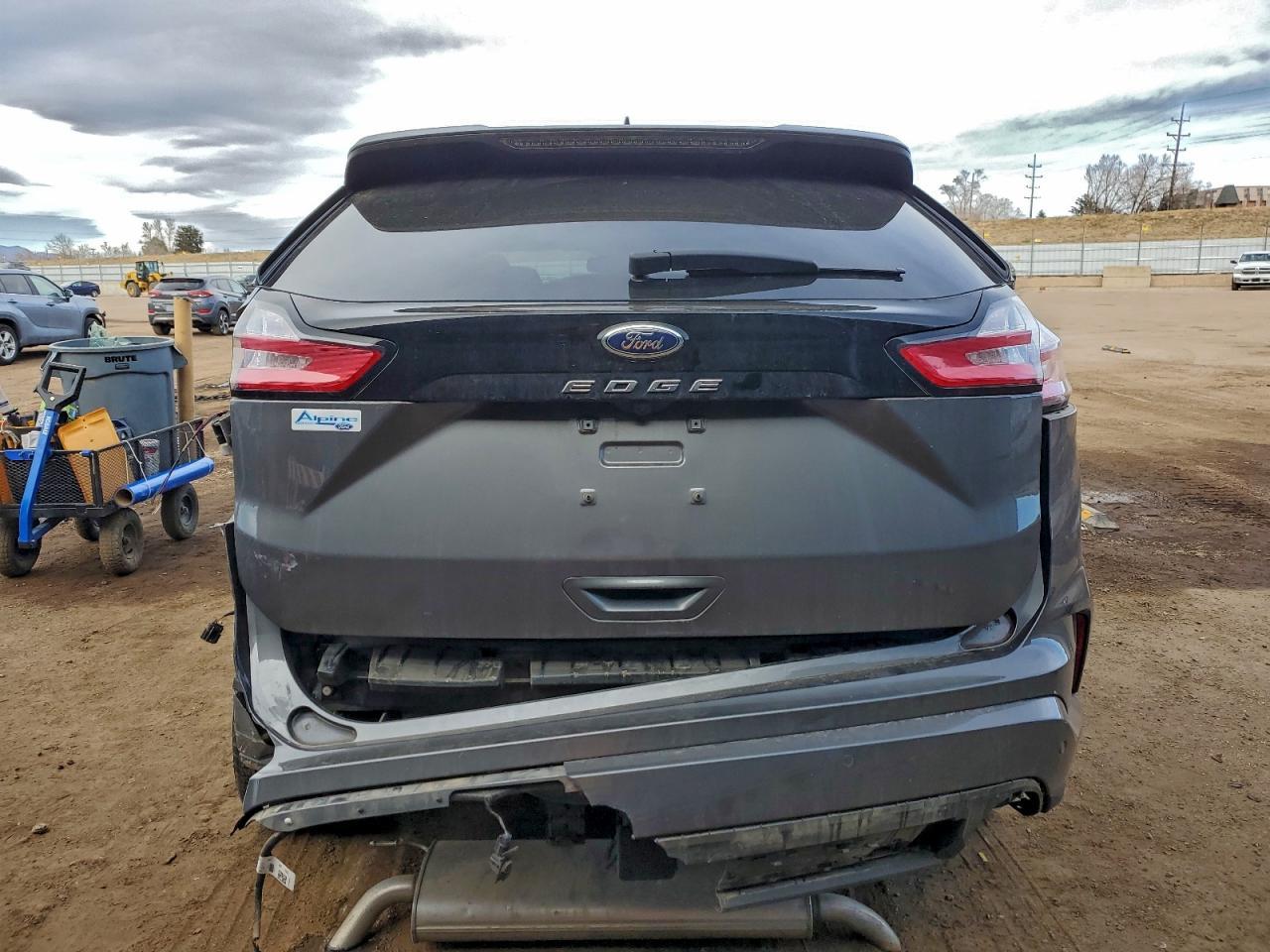 2024 Ford Edge sel