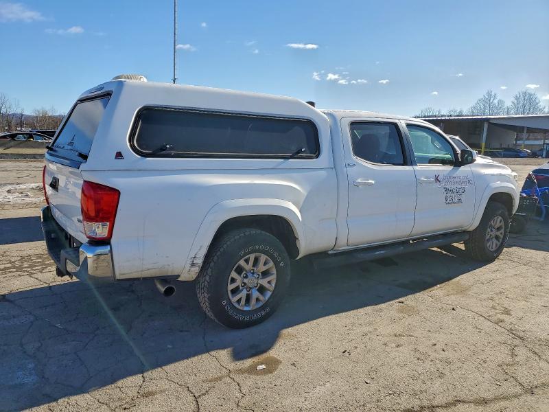 2017 Toyota Tacoma Double cab