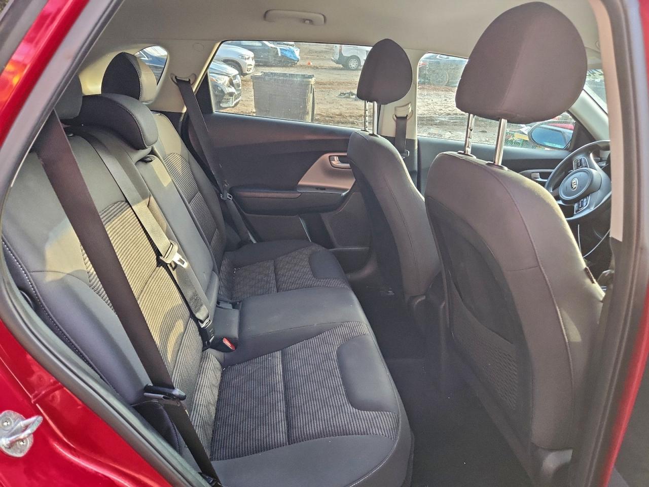 2017 KIA Niro fe