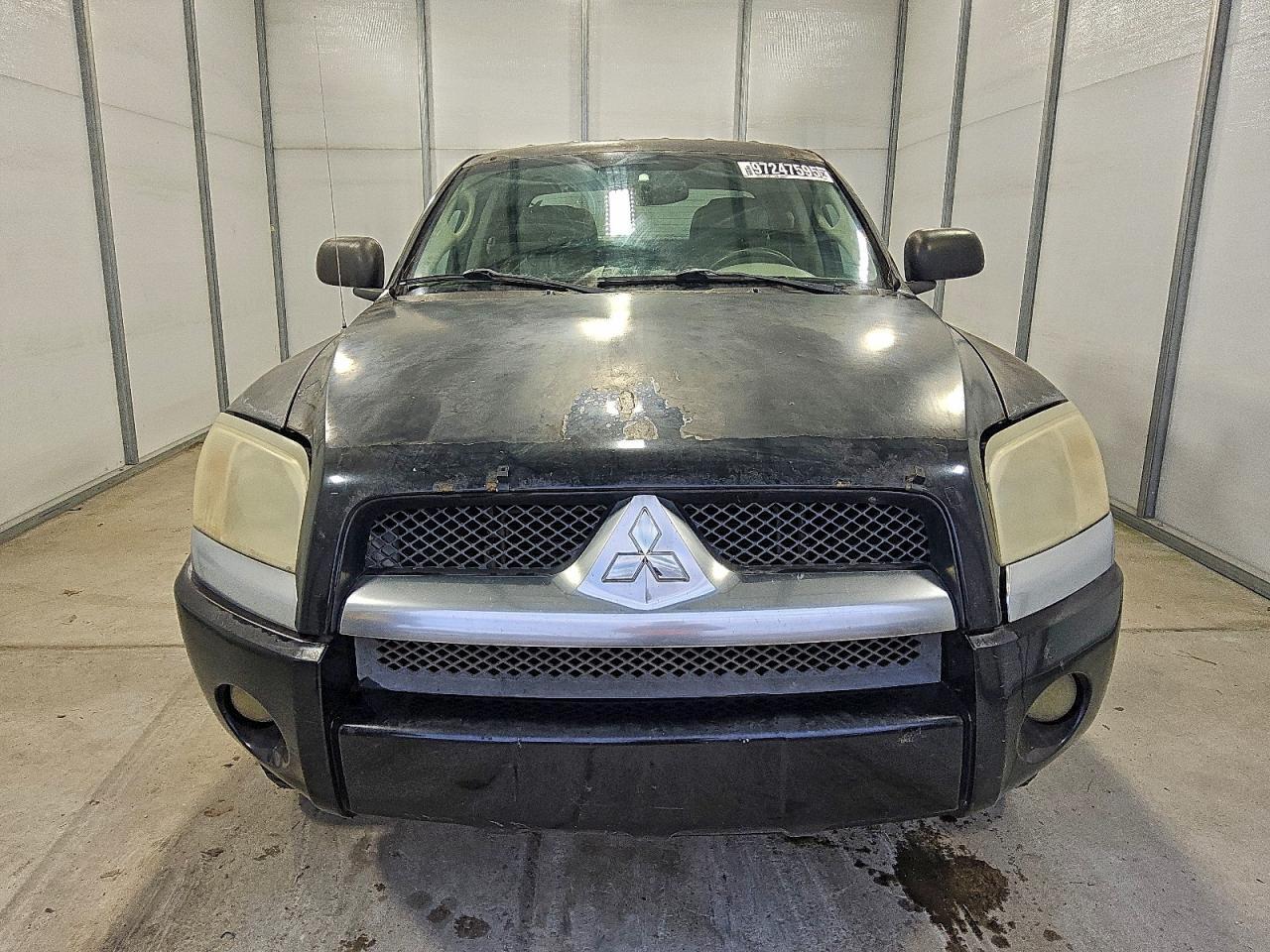 2006 Mitsubishi Raider XLS