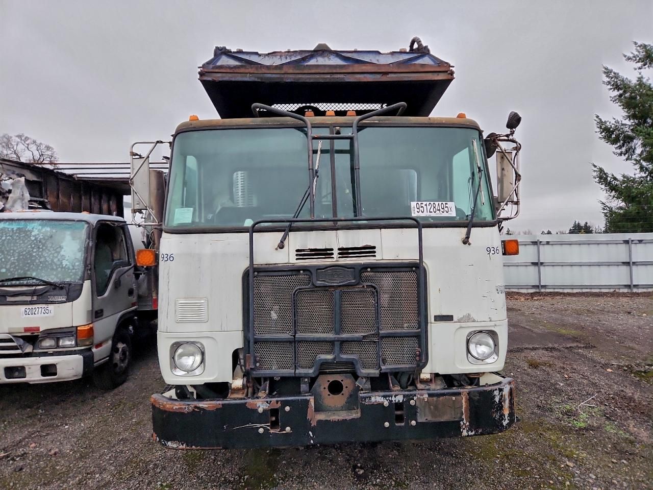 2008 Autocar Llc 2008 Autocar Xpeditor Refuse Truck