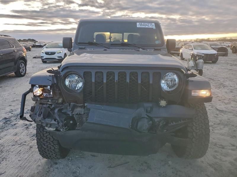 2021 Jeep Gladiator Sport