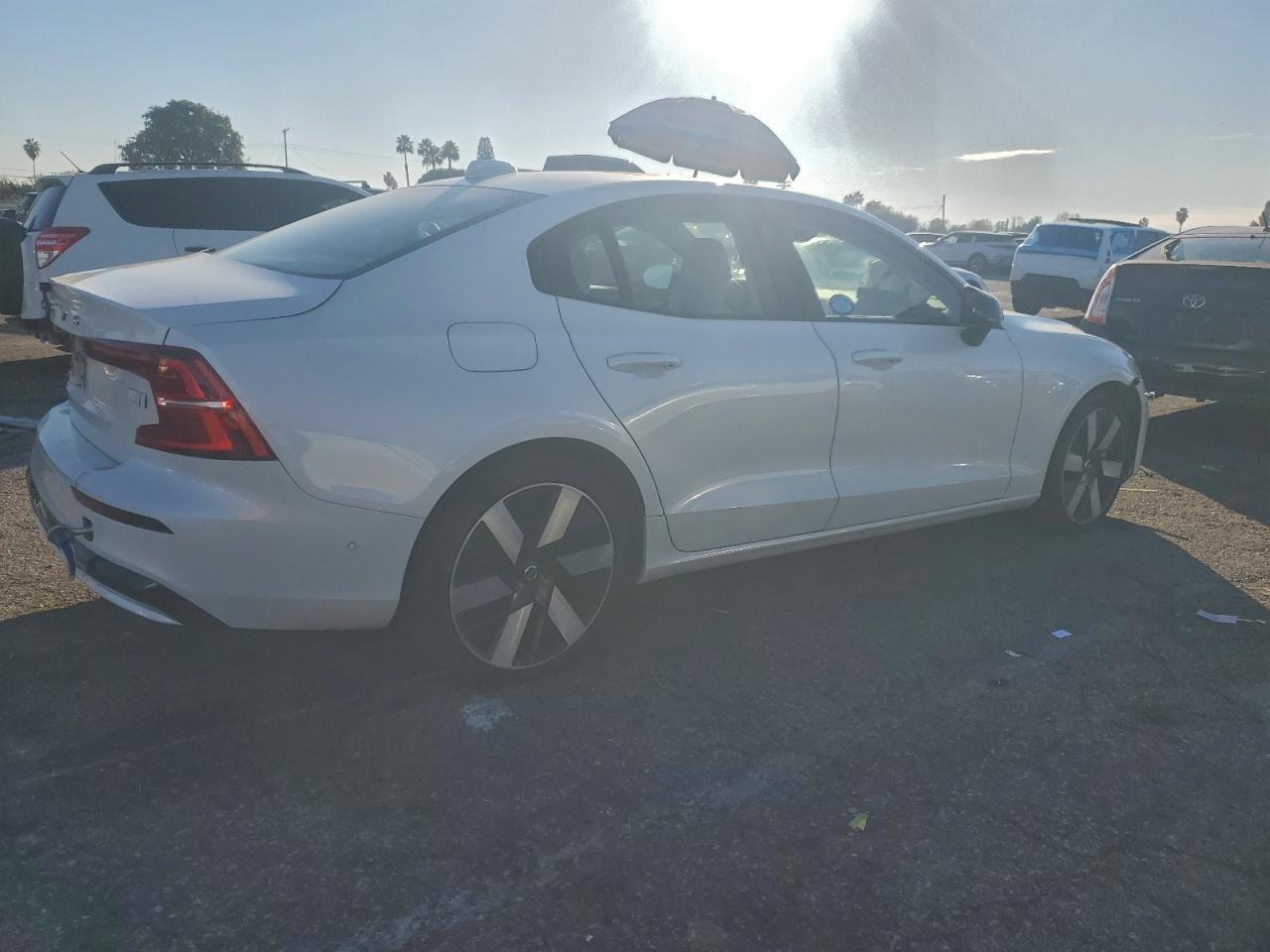 2024 Volvo S60 Plus