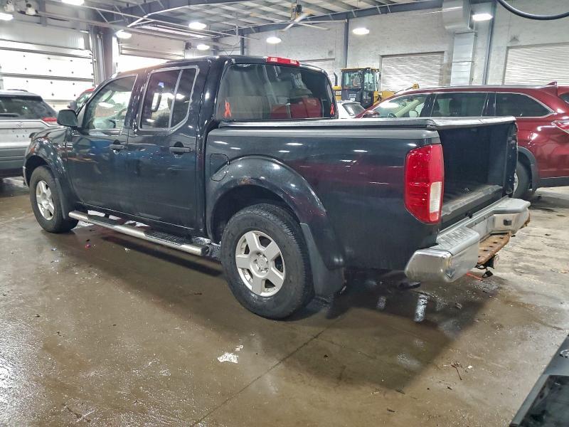 2008 Nissan Frontier Crew cab le