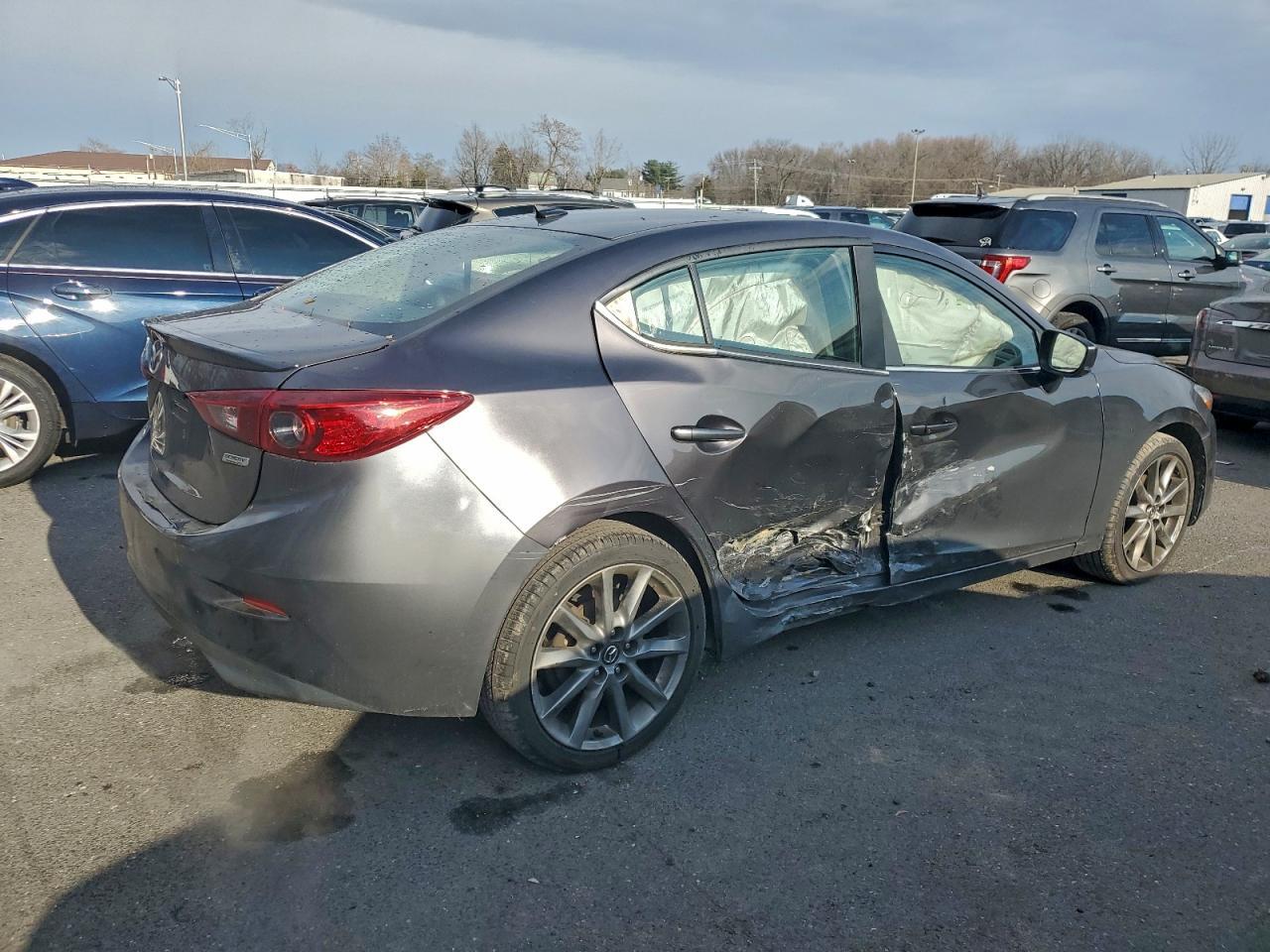 2018 Mazda 3 Touring