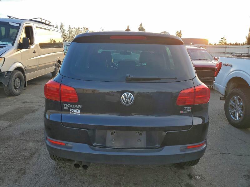 2016 Volkswagen Tiguan s