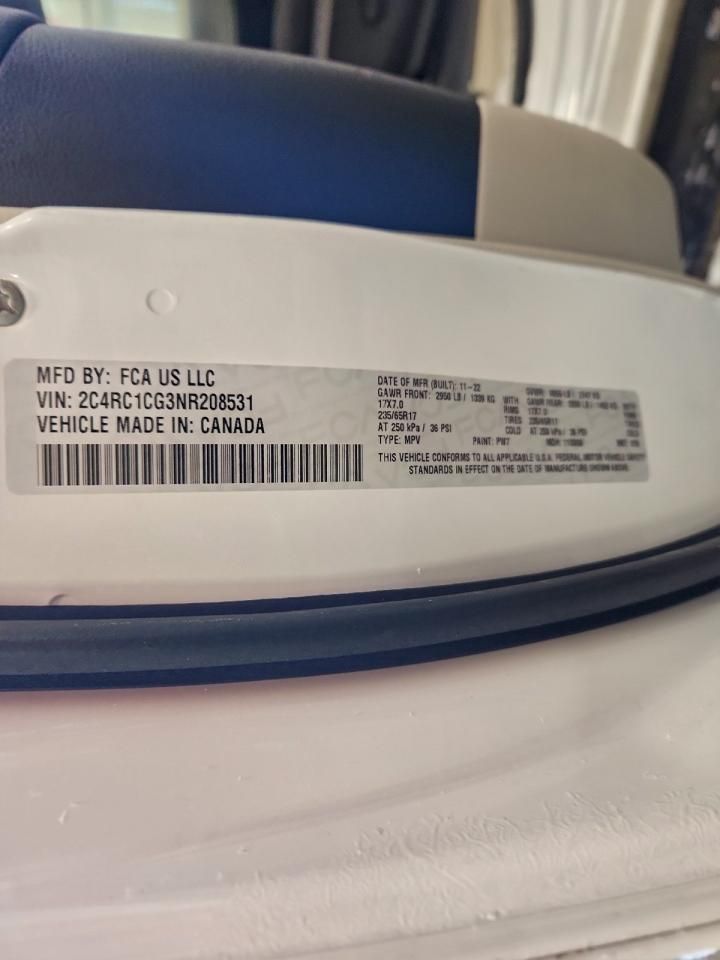 2022 Chrysler Voyager lx