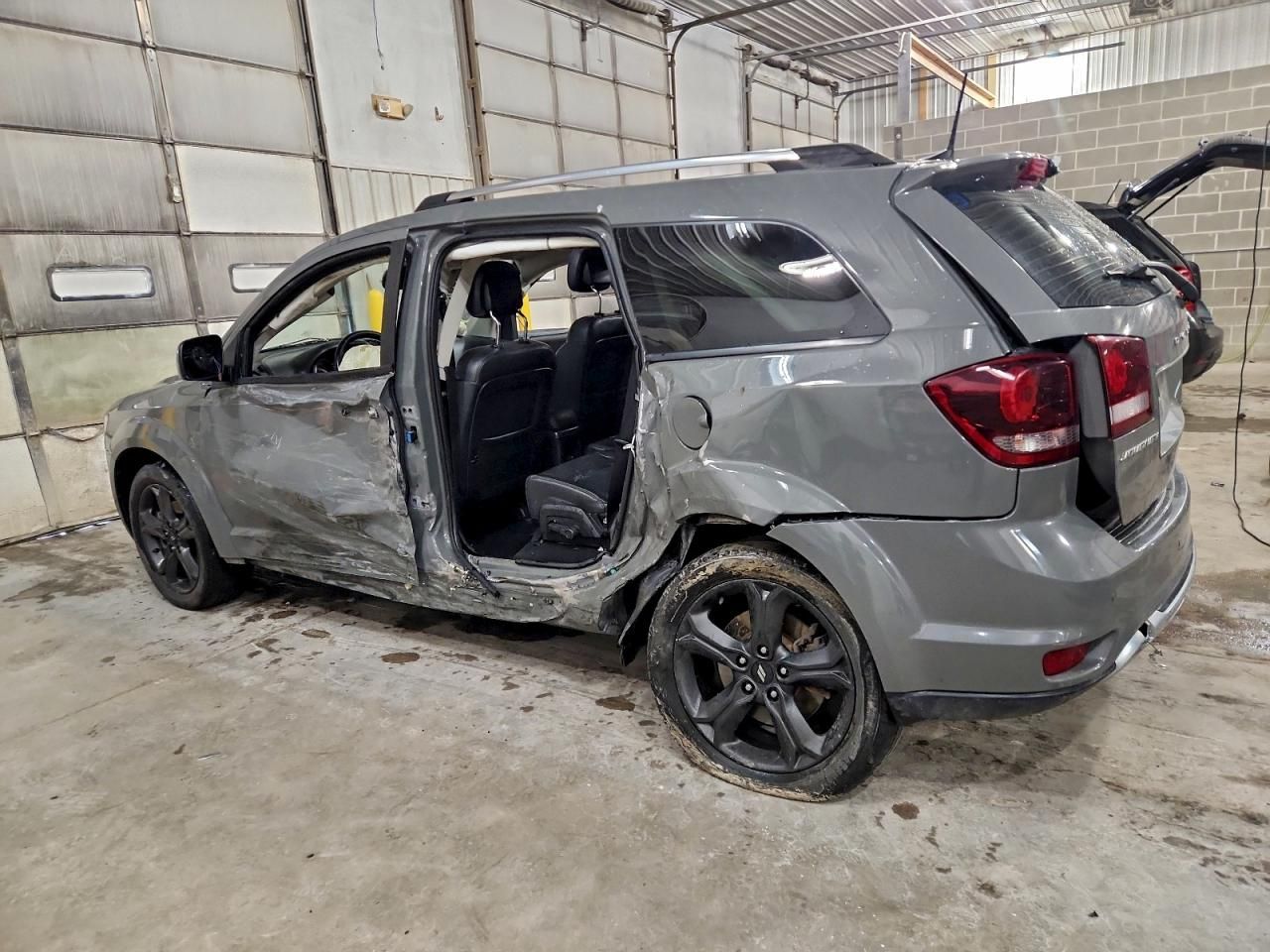 2020 Dodge Journey Crossroad