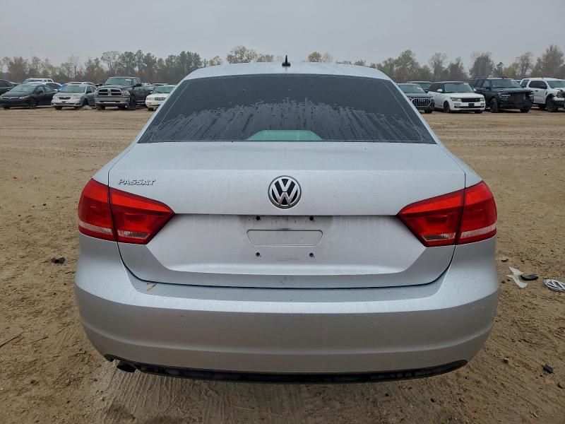 2013 Volkswagen Passat s