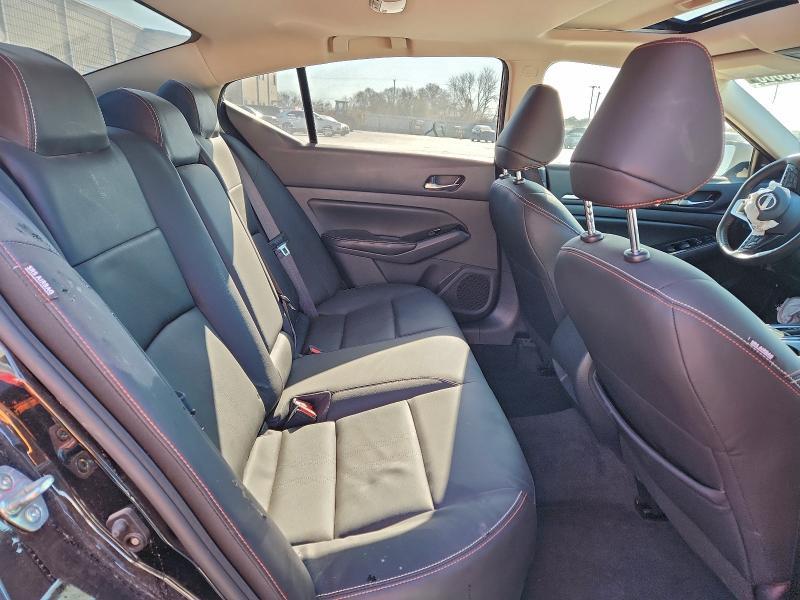 2024 Nissan Altima sr
