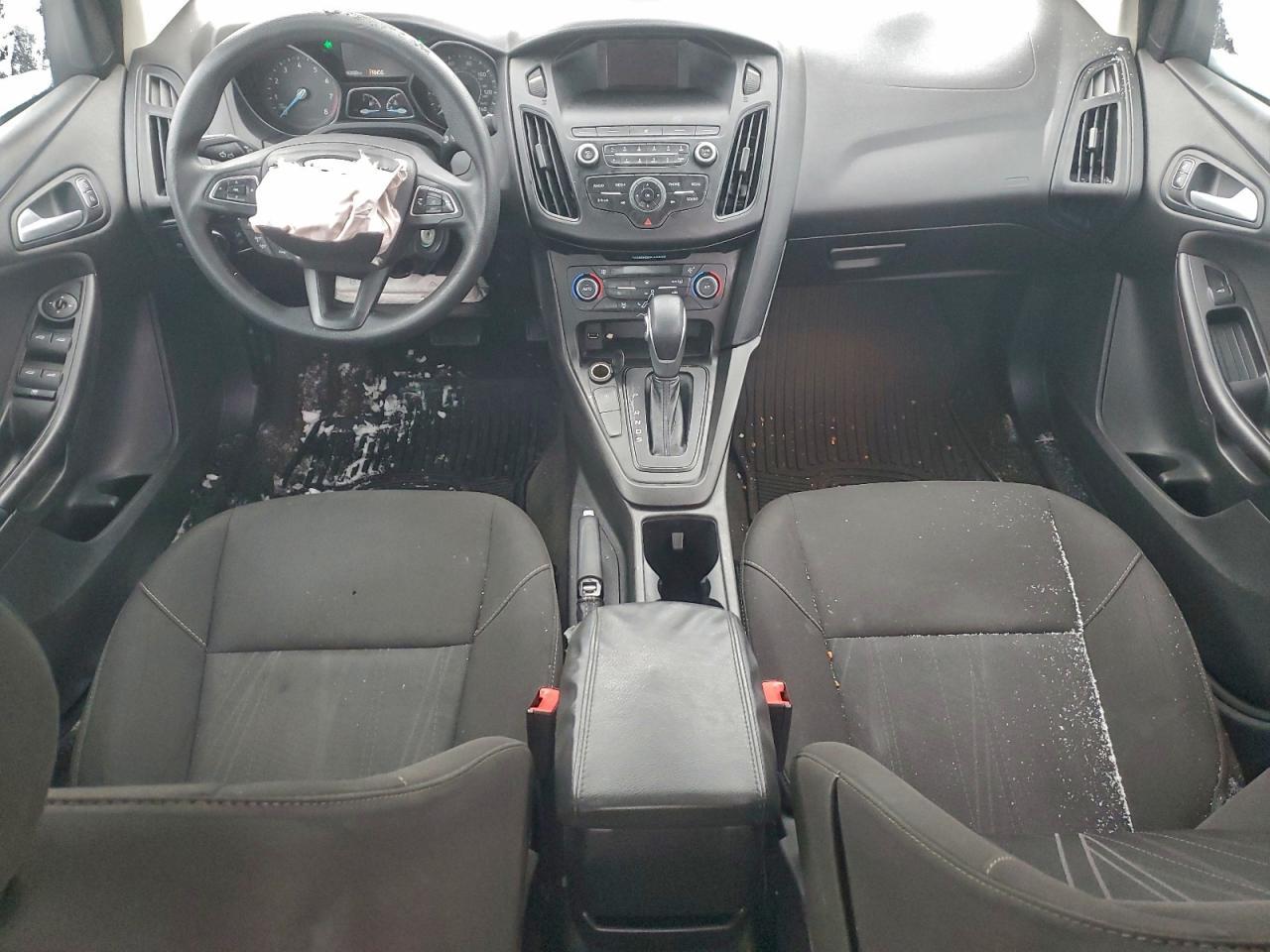 2018 Ford Focus se