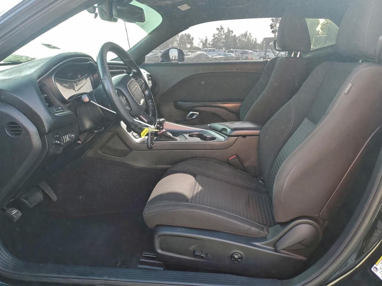 2019 Dodge Challenger sxt