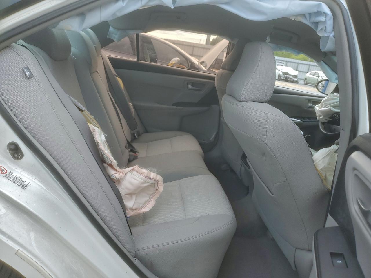 2017 Toyota Camry le