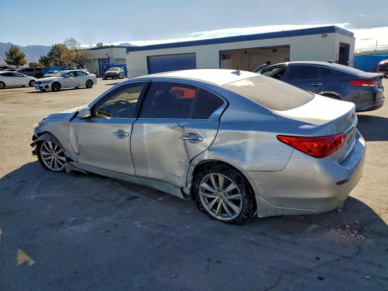 2016 Infiniti Q50 Base