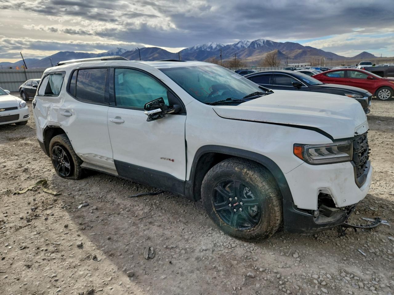2022 GMC Acadia AT4
