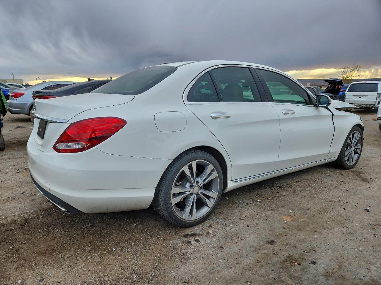 2017 Mercedes-Benz C300