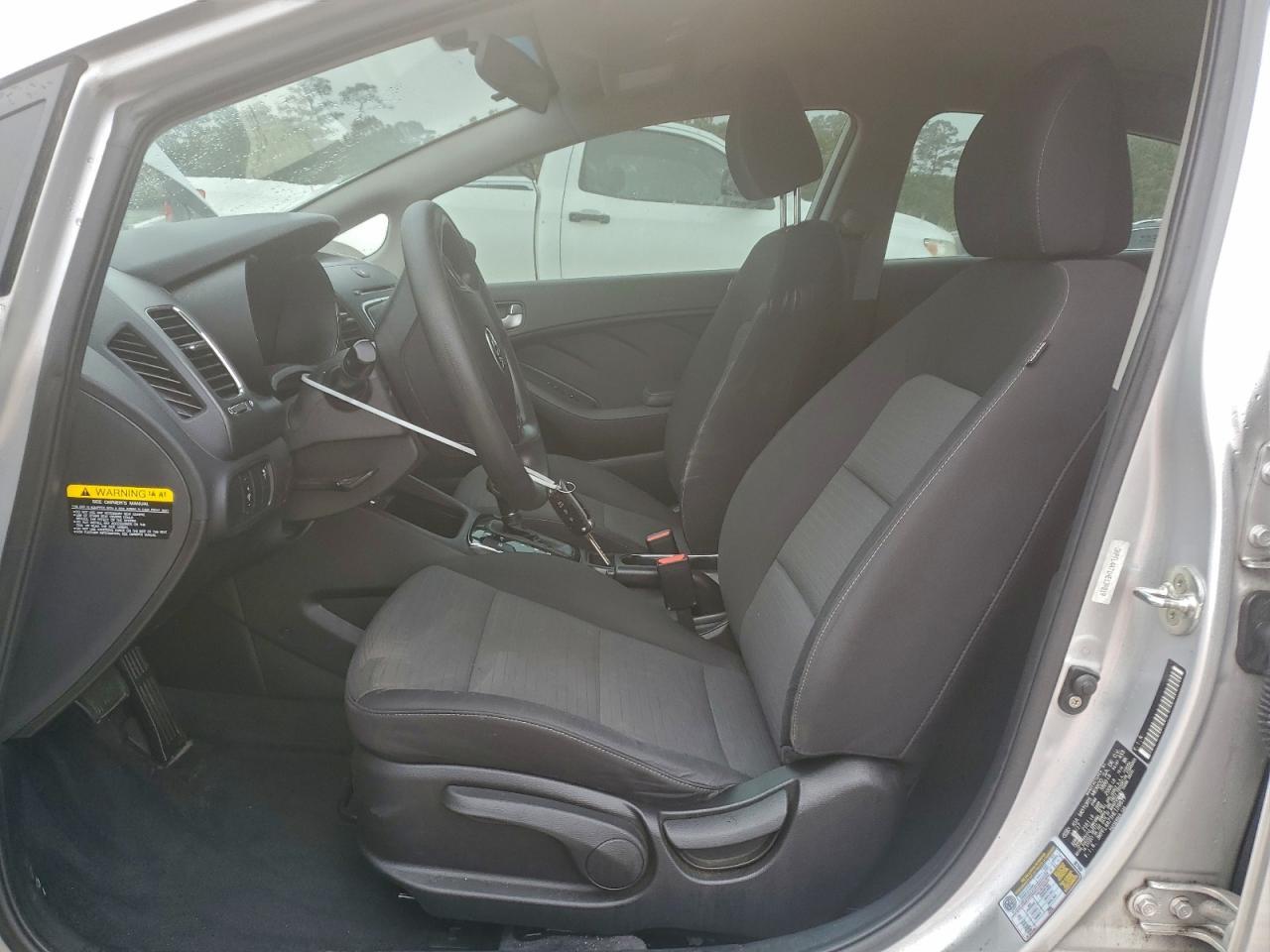 2017 KIA Forte lx